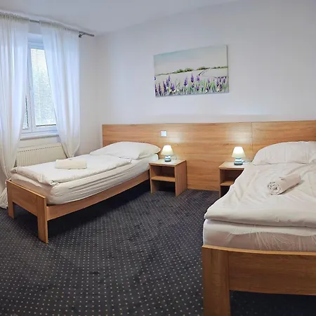 Motorest-pension U Hrachu,s.r.o. 3* Klatovy