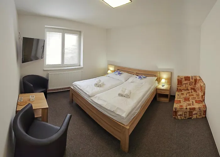 Affittacamere Motorest-pension U Hrachu,s.r.o. 3*